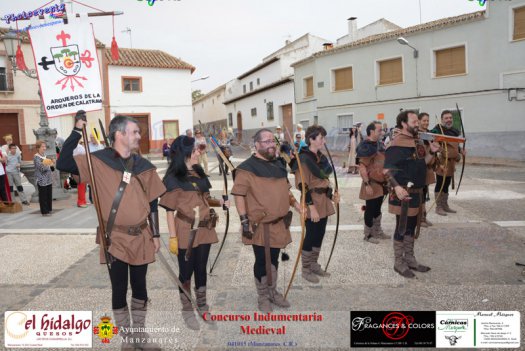 Concursantes de indumentaria medieval 2015